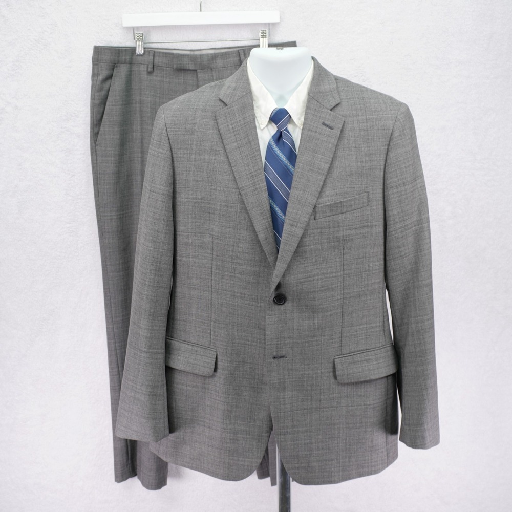 Banana Republic Wool 2 Piece Suit -40R  37 / 31.5- Gray Glen Plaid Flat Front Mi